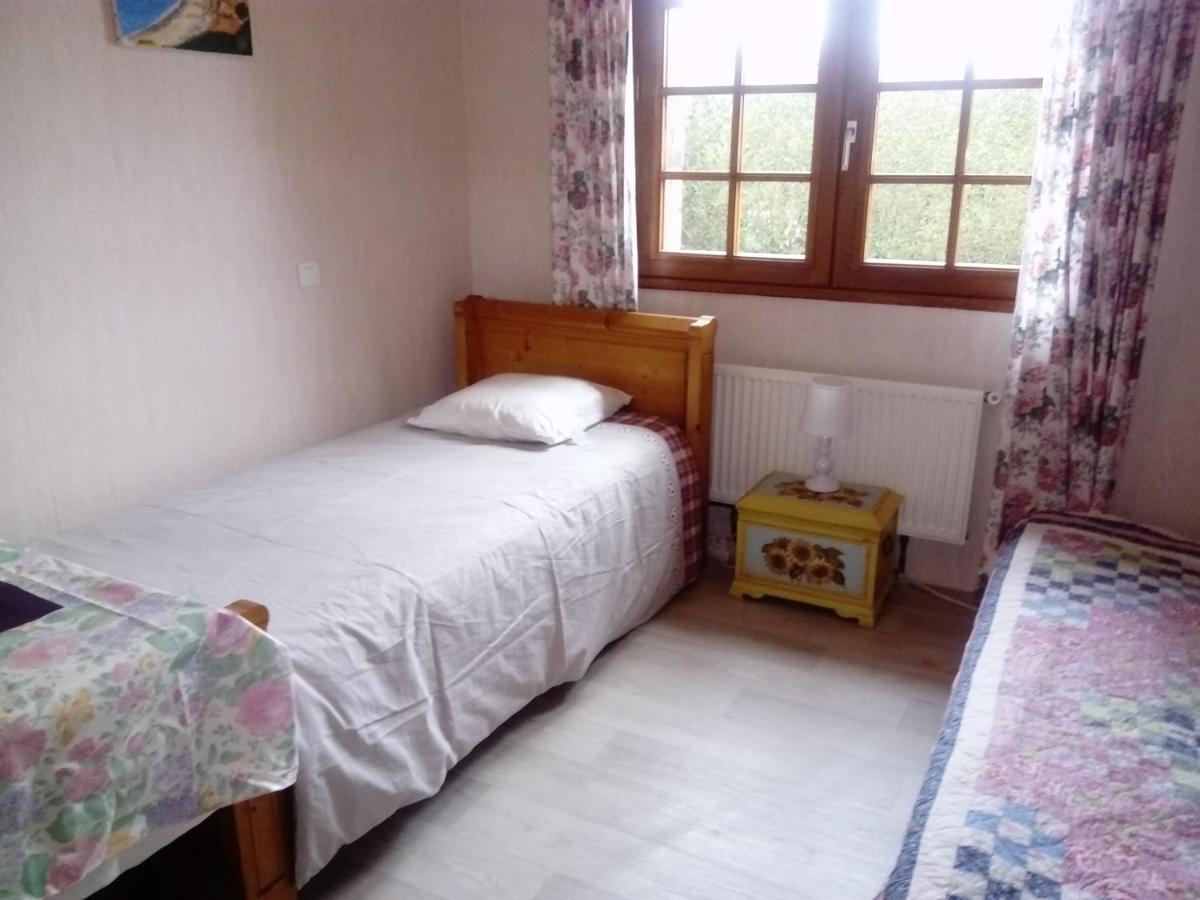 Bed and Breakfast Le Cedre Bleu Dainville Exterior foto